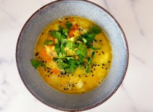 Schnelle und einfache ayurvedische Gemüse-Suppe